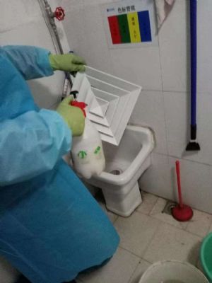 空調(diào)清洗消毒